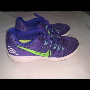 Nike LunarTempo Size 8.5 like new